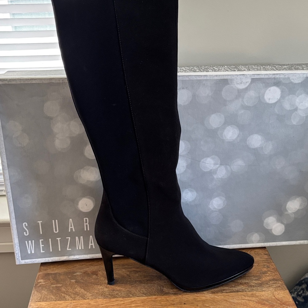 Stuart Weitzman Elegant Black Heeled Boots